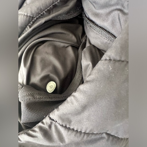 Lululemon Down Jacket size 10 - Picture 2 of 3